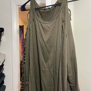 Yoins green cut out sleeve shirt